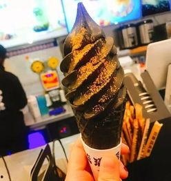 网红爆料冰淇淋视频大全,冰爽美味尽收眼底